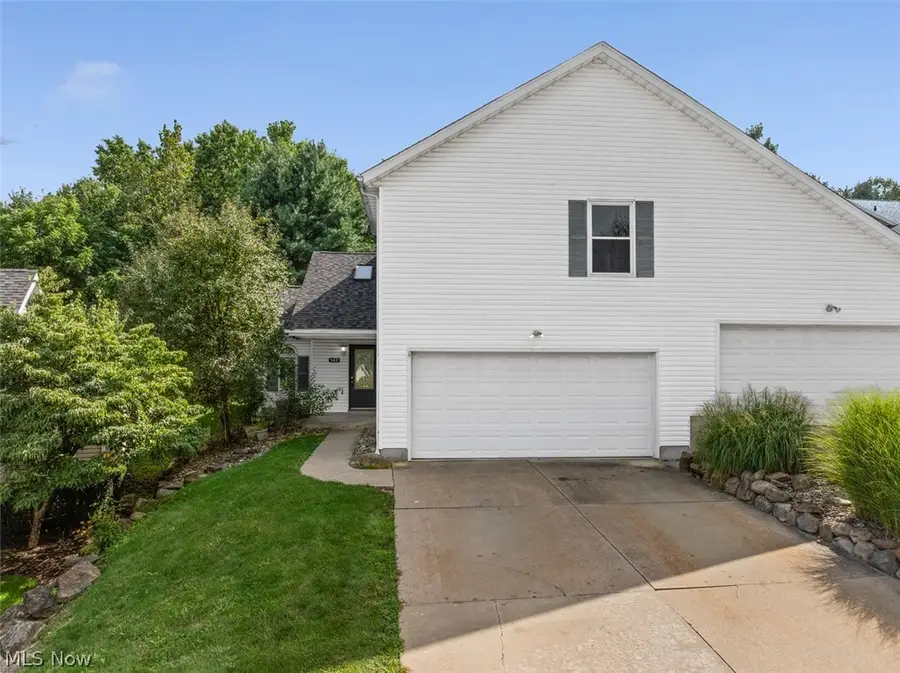569 Hilltop Terrace, Tallmadge, OH 44278 - #3