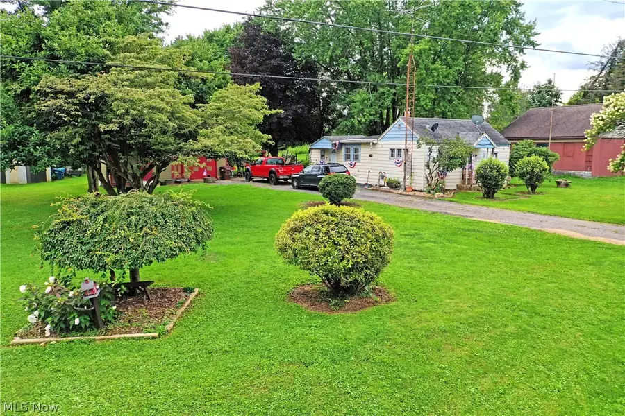 8114 W Lincoln Ne Street, Masury, OH 44438 - #3