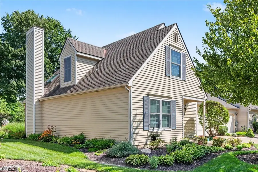 147 Marwyck Place Lane Place, Northfield Center, OH 44067 - #2