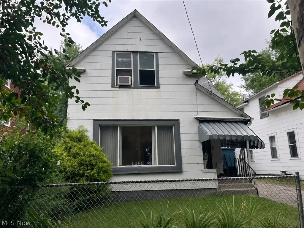7311 Montgomery Avenue, Cleveland, OH 44104 - #1