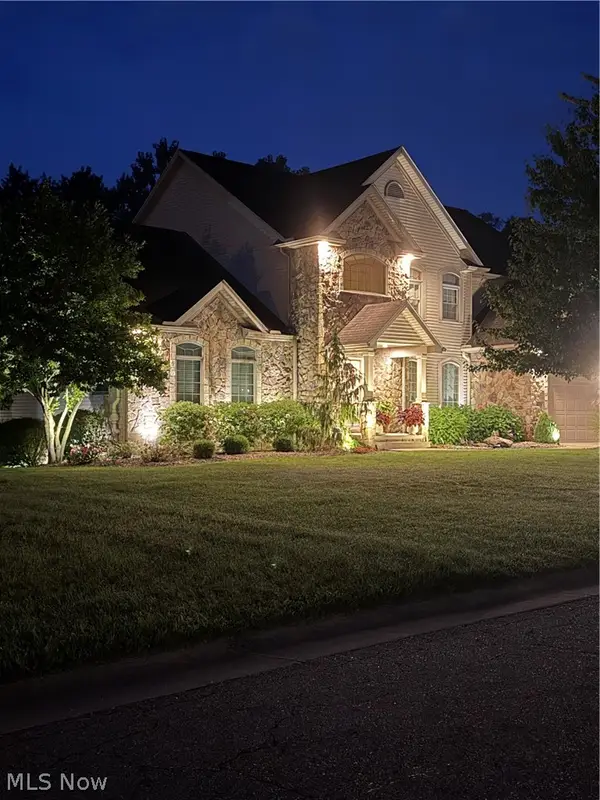 8808 Eastlynn Nw Avenue, Massillon, OH 44646