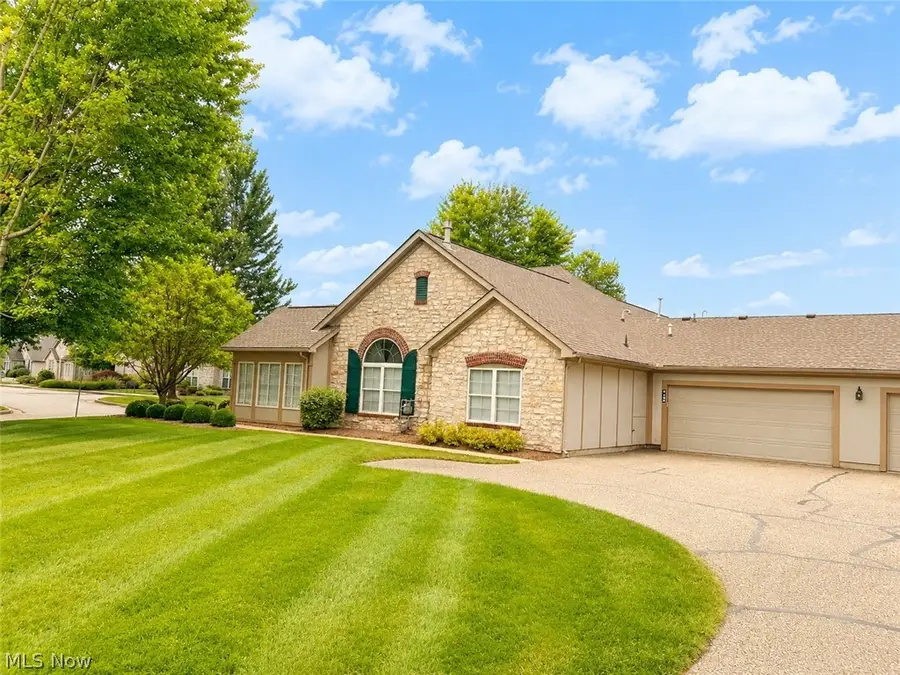 3-109 The Fields, Williamstown, WV 26187 - #2