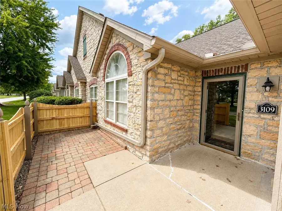 3-109 The Fields, Williamstown, WV 26187 - #3