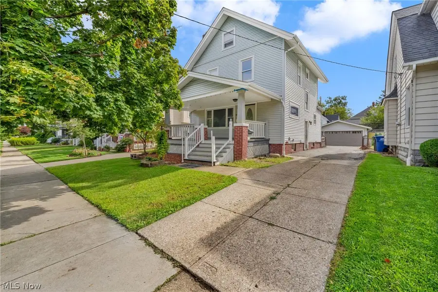 1559 Rosewood Avenue, Lakewood, OH 44107 - #3
