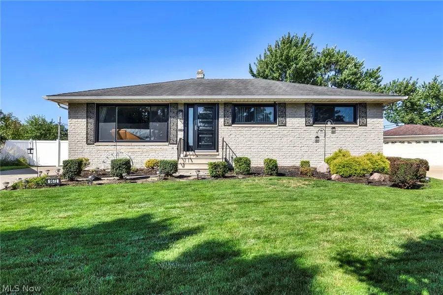 9672 Melody Lane, Brooklyn, OH 44144 - #2
