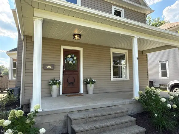 1326 N Wooster Avenue, Dover, OH 44622