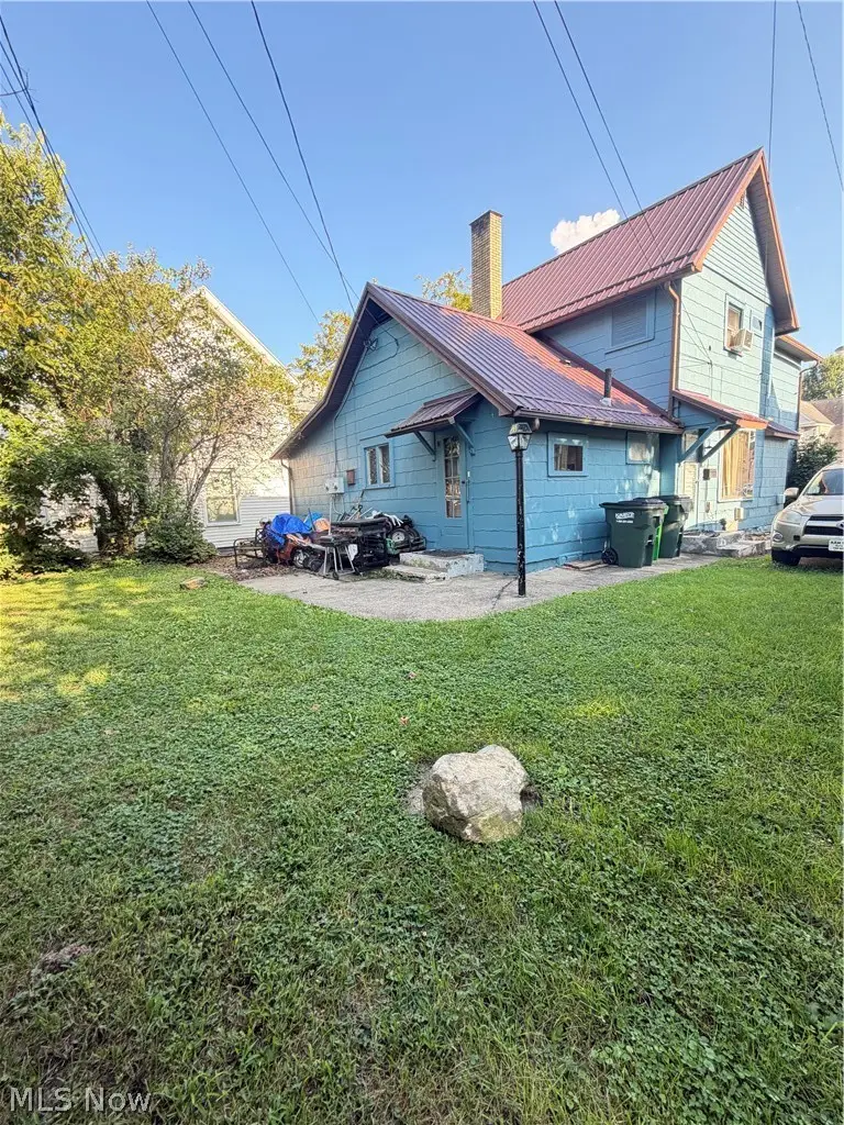 918 Main Street, Coshocton, OH 43812 - #2