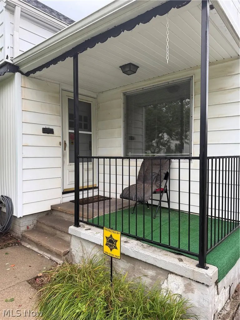 5530 Oakwood Avenue, Maple Heights, OH 44137 - #3