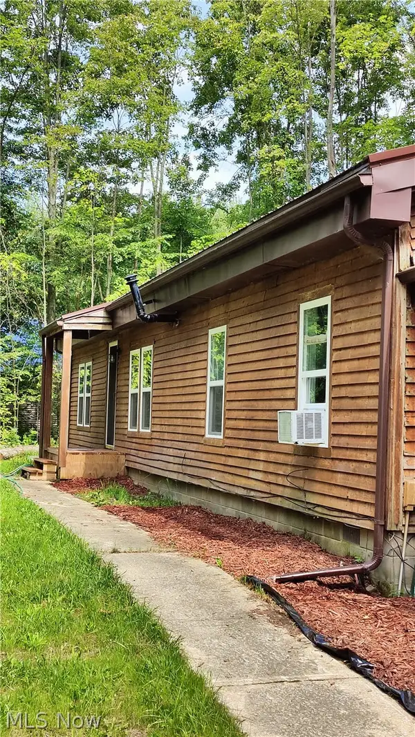 2860 Black Sea Road, Jefferson, OH 44047
