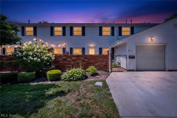 16 Surrey Court, Mentor, OH 44060