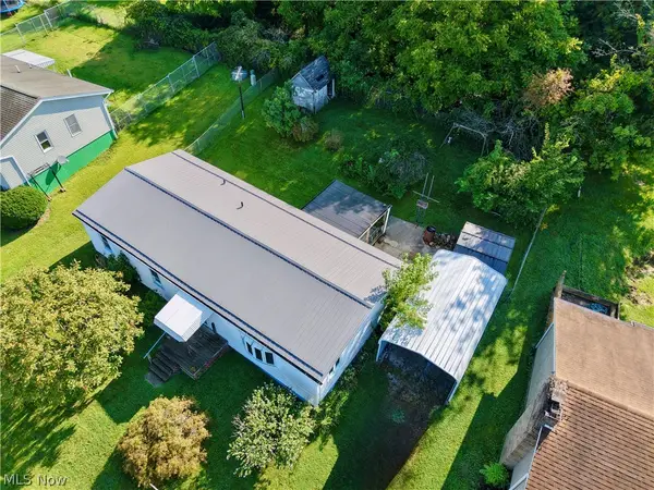 67279 Pineview Drive, Belmont, OH 43718