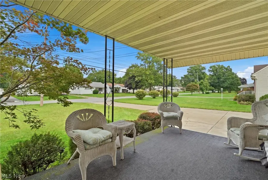 1613 Country Club Avenue, Youngstown, OH 44514 - #2