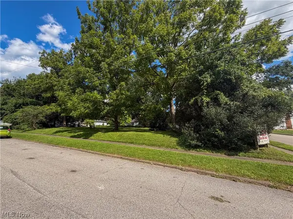 2506 Vaughan Avenue, Parkersburg, WV 26101