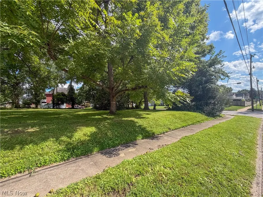 2506 Vaughan Avenue, Parkersburg, WV 26101 - #3