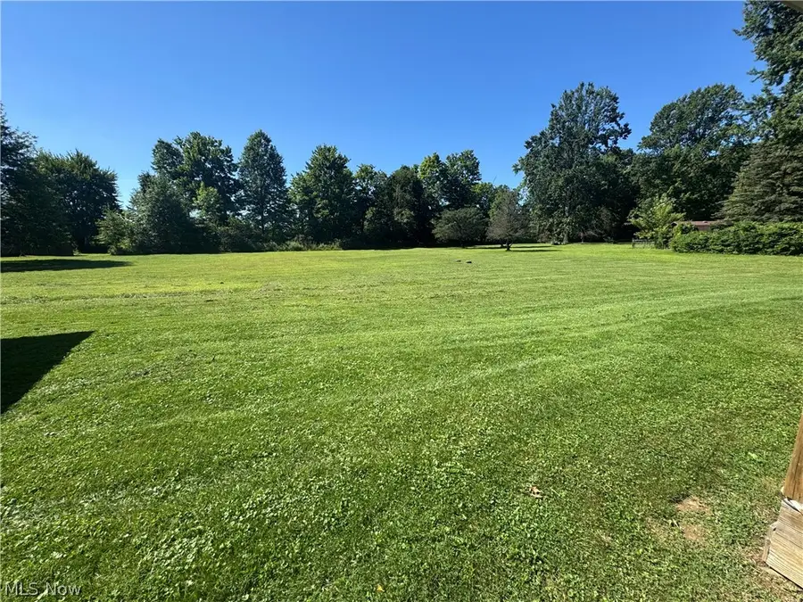 5787 E Calla Road, New Middletown, OH 44442 - #3
