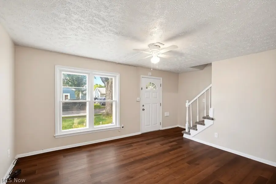 18614 Homeway Road, Cleveland, OH 44135 - #3