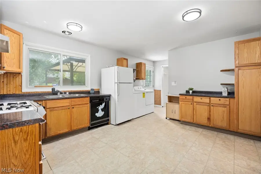 350 Highland Drive, Medina, OH 44256 - #2