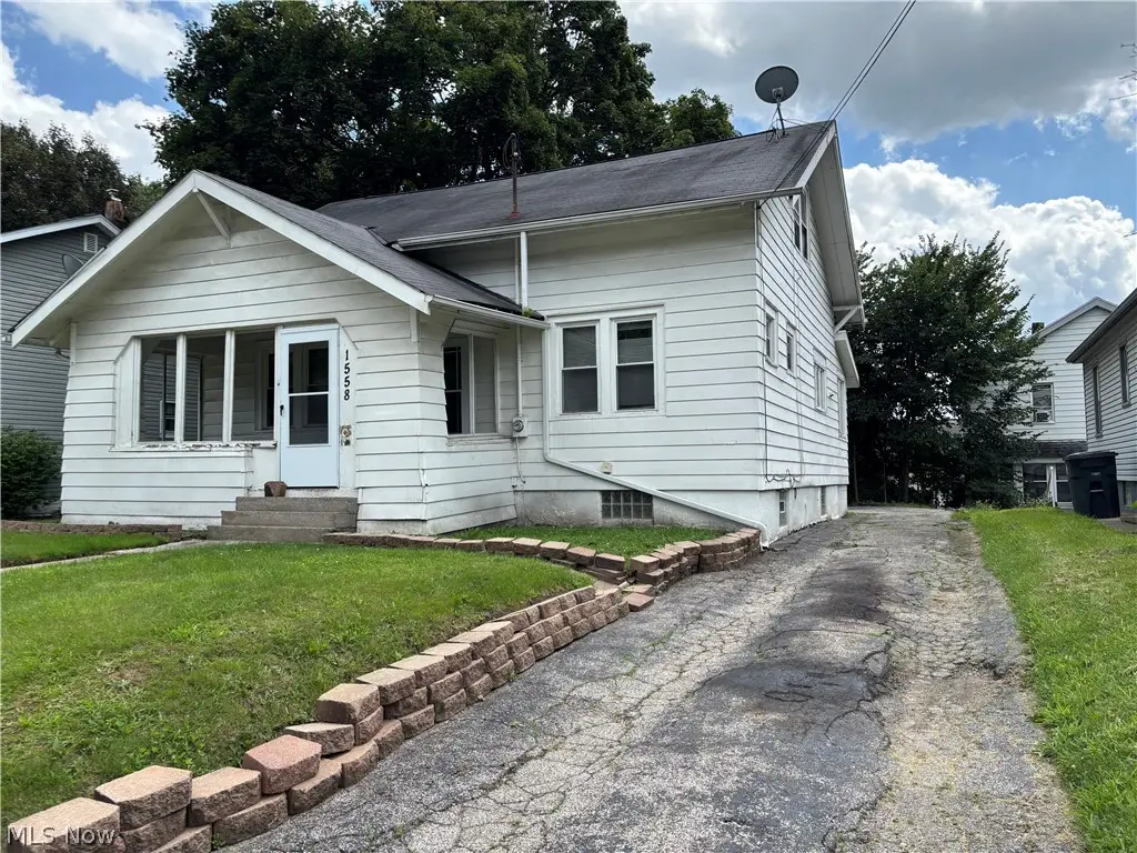 1558 Hillside Terrace, Akron, OH 44305 - #1