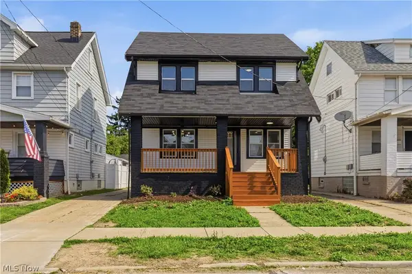 18815 Arrowhead Avenue, Cleveland, OH 44119