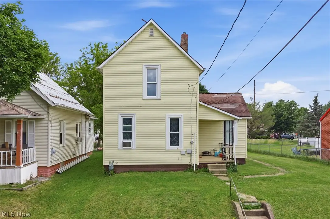 426 4th Avenue, Mansfield, OH 44905 - #1
