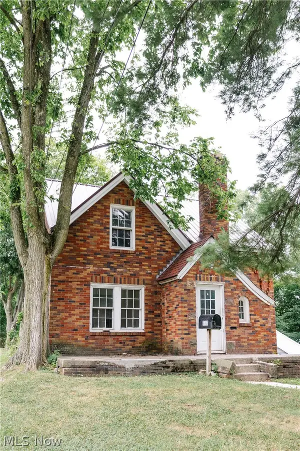 472 W 6th Street, Mansfield, OH 44903