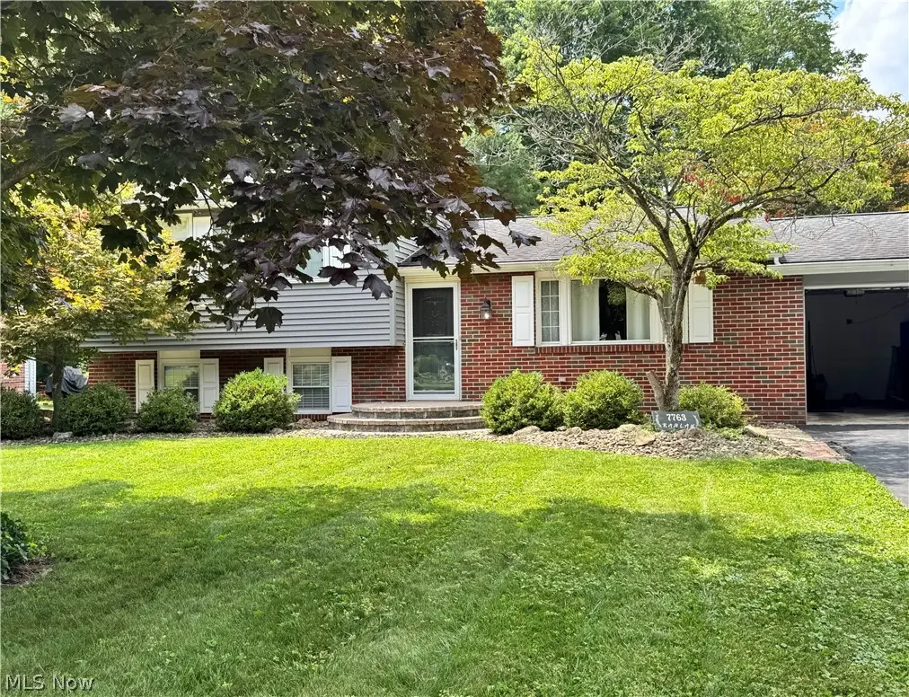 7763 Raglan Ne Drive, Warren, OH 44484 - #1