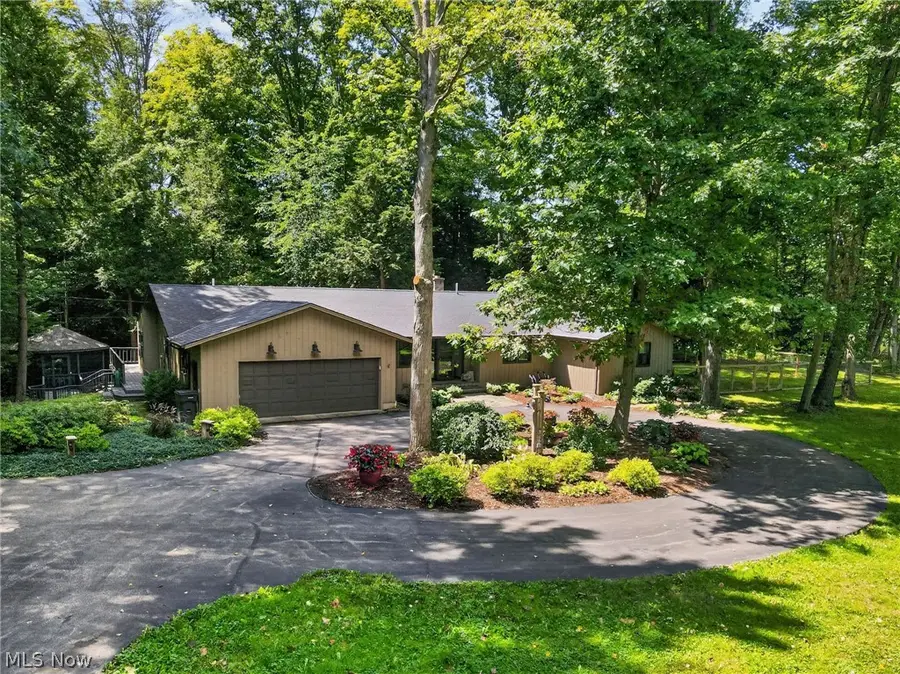 4321 N Forest Ridge Drive, Ashtabula, OH 44004 - #2