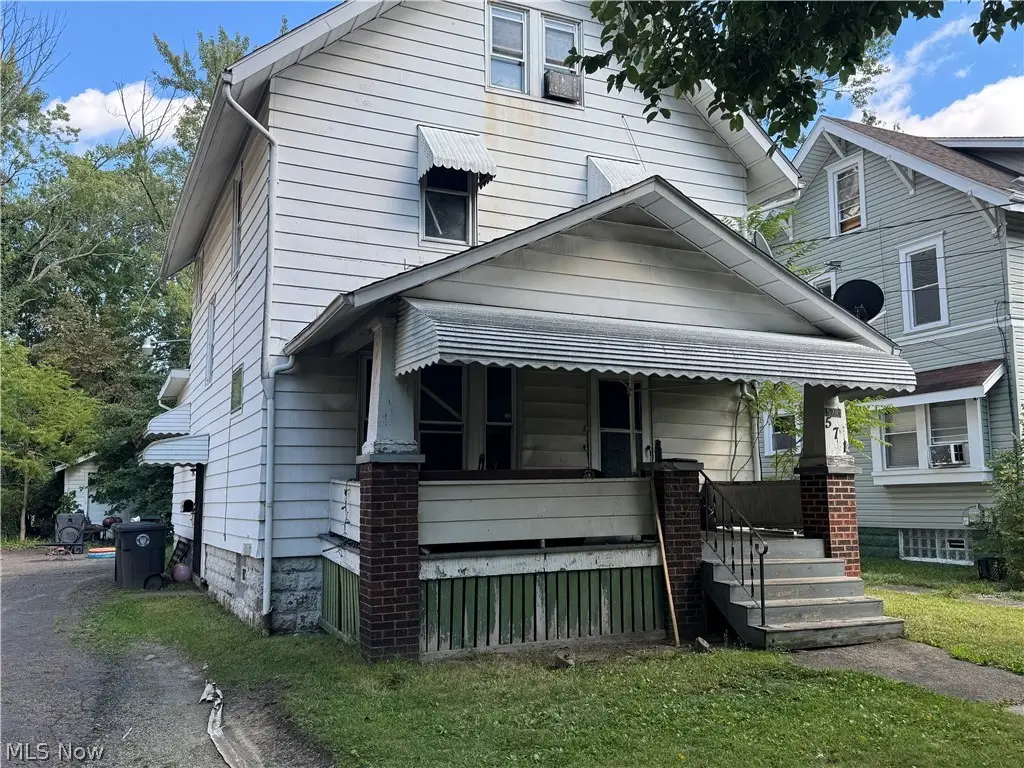 571 East Avenue, Akron, OH 44320 - #1
