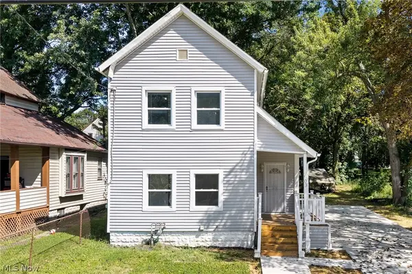 103 W Miller Avenue, Akron, OH 44301