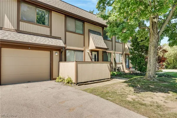 35007 S Turtle Trail #A, Willoughby, OH 44094