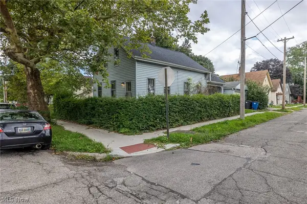 3240 W 58th Street, Cleveland, OH 44102