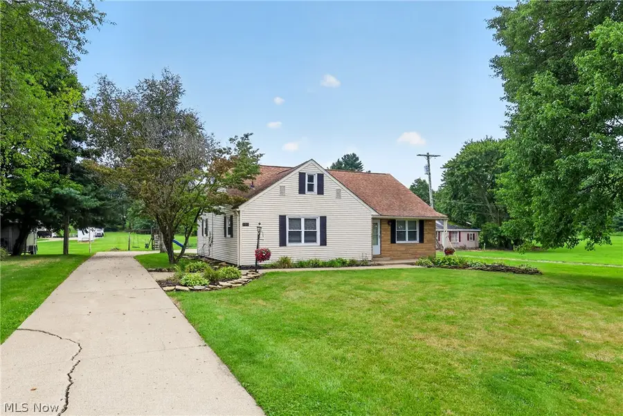 1100 Fairfield School Road, Columbiana, OH 44408 - #2