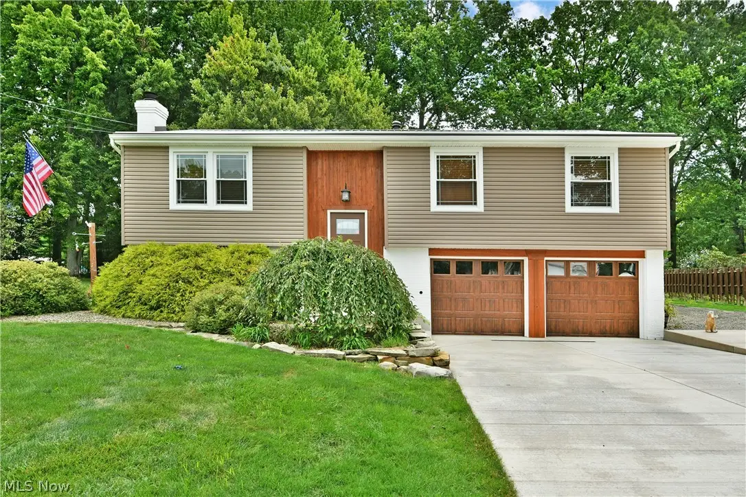 190 Wall Drive, Cortland, OH 44410 - #1