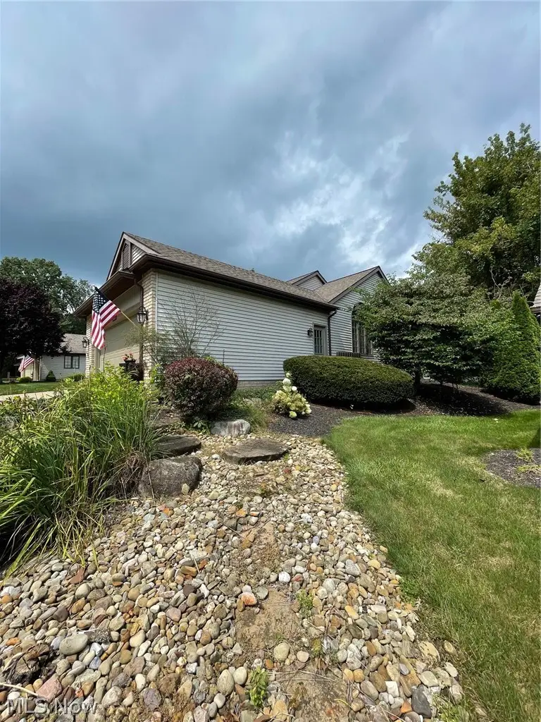 4911 NW Pond Nw Drive, North Canton, OH 44720 - #3