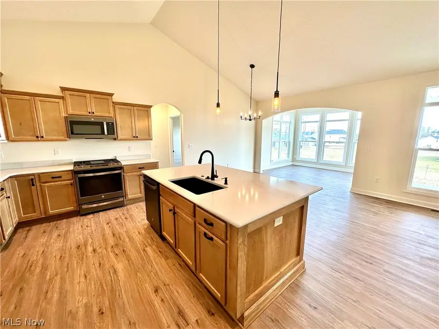 3470 Wicker Ne Street, Canton, OH 44721 - #3