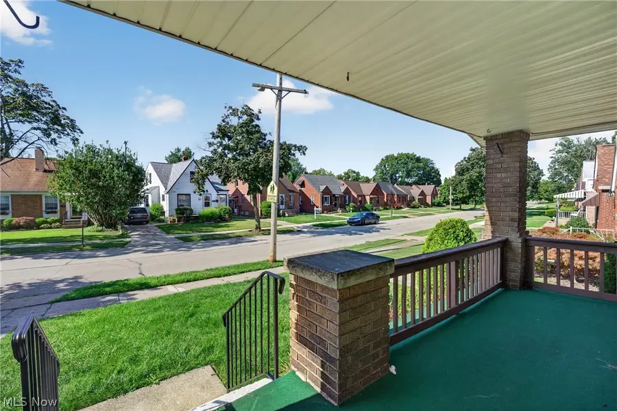 14512 Orchard Park Avenue, Cleveland, OH 44111 - #2