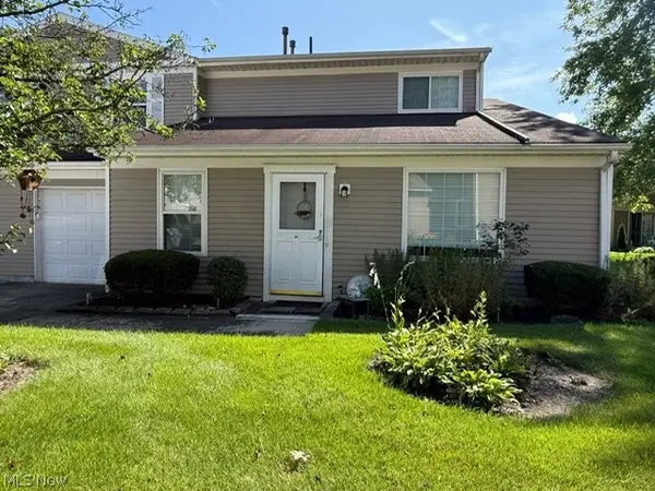 44 Firebush Lane #23, Northfield, OH 44067