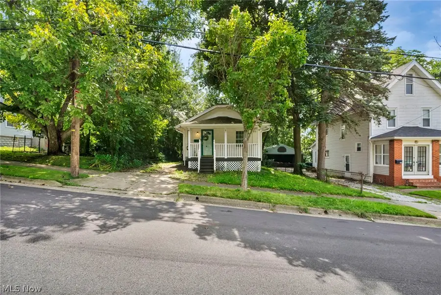 1382 Honodle Avenue, Akron, OH 44305 - #3
