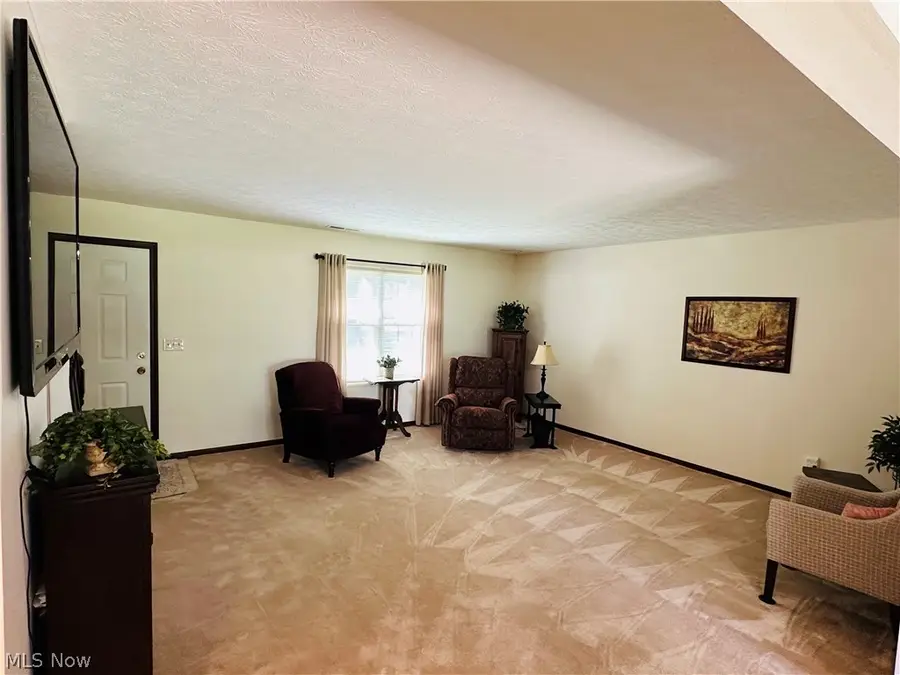 111 Nantucket Circle, Painesville, OH 44077 - #3