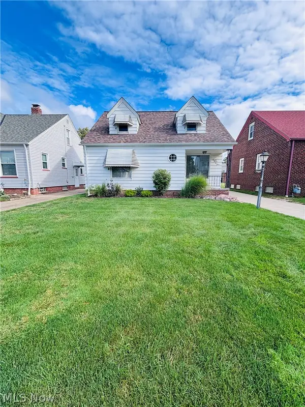 7704 Dartworth Drive, Parma, OH 44129