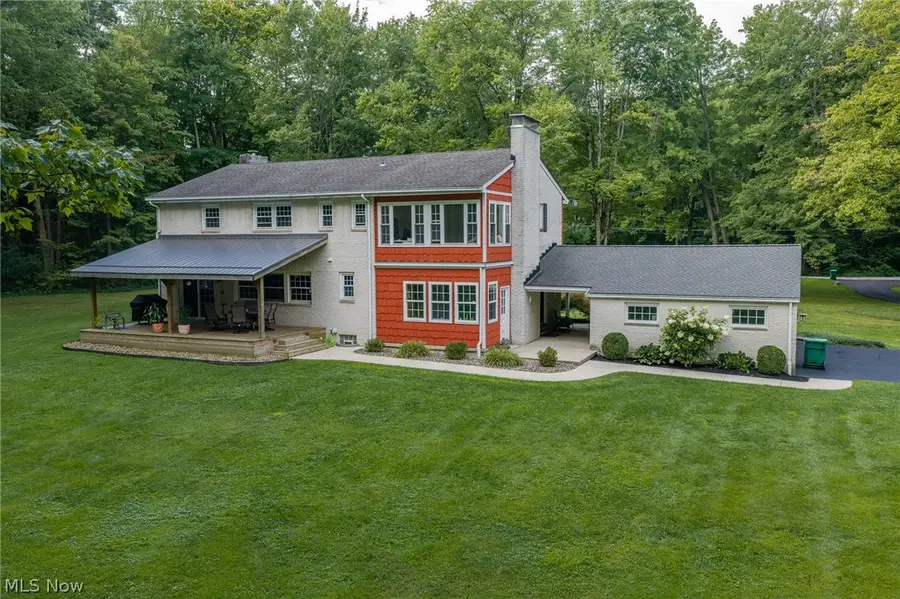 9261 Boyer Lane, Kirtland Hills, OH 44060 - #3