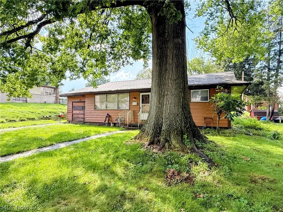 846 2nd Se Street, New Philadelphia, OH 44663 - #2