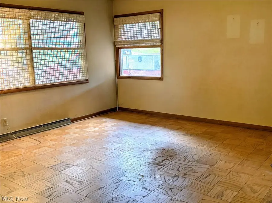 846 2nd Se Street, New Philadelphia, OH 44663 - #3