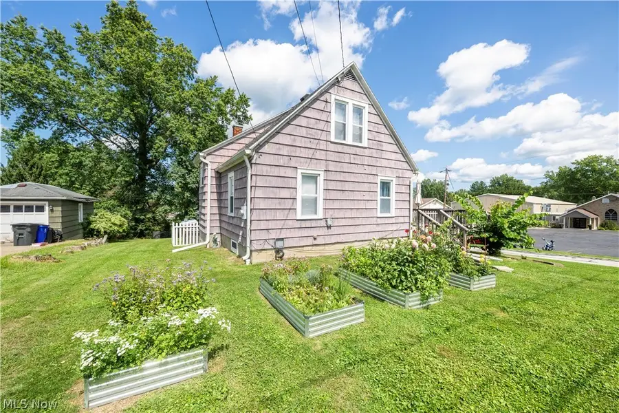 537 Coolman Avenue, Ravenna, OH 44266 - #3