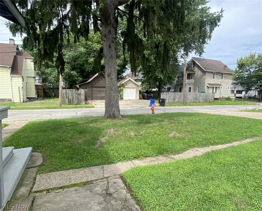 2918 Tampa Avenue, Cleveland, OH 44109 - #3