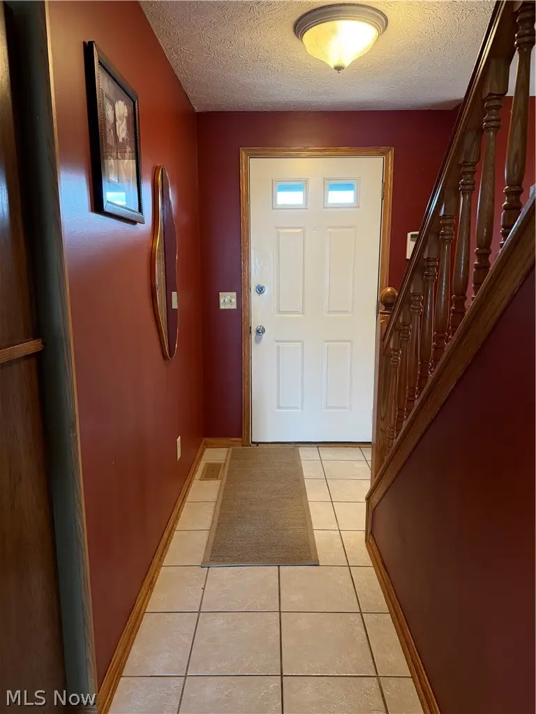 386 Shaw Ne Avenue, Massillon, OH 44646 - #3