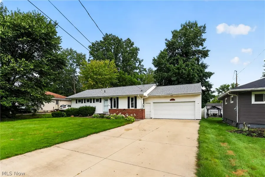 4345 Stoneybrook Se Drive, Warren, OH 44484 - #2
