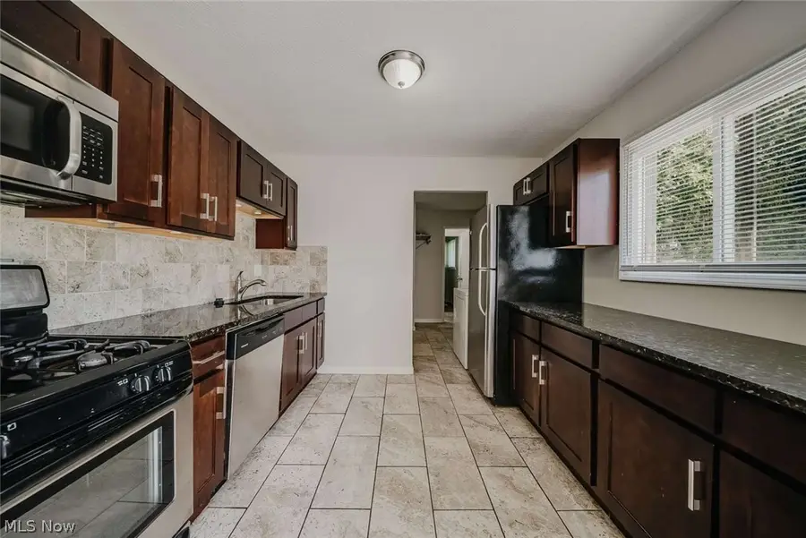 24360 Uppingham Road, Bedford Heights, OH 44146 - #3