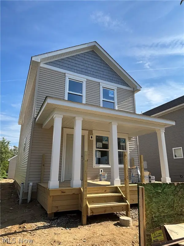 7725 Colgate Avenue, Cleveland, OH 44102