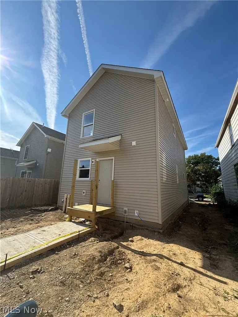 7725 Colgate Avenue, Cleveland, OH 44102 - #2